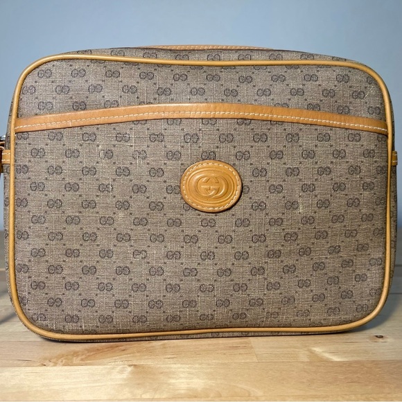 Vintage 1980s GUCCI GG Web Monogram Canvas/Leather Whistle - Picture 2 of 15